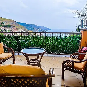 Casa Flavia , Taormina Italy